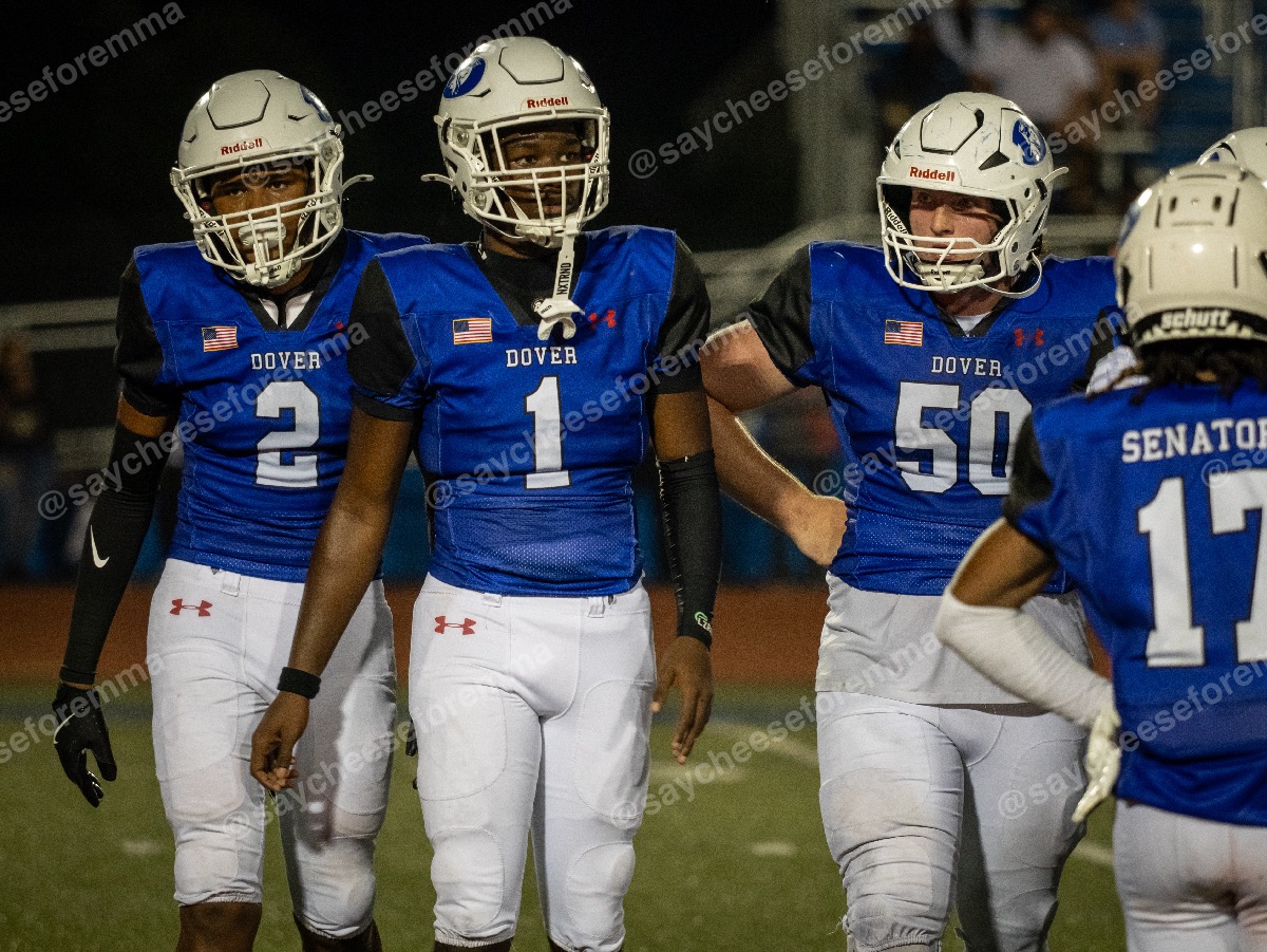 Photo 32 from Varsity football Dover vs. Lake Forest