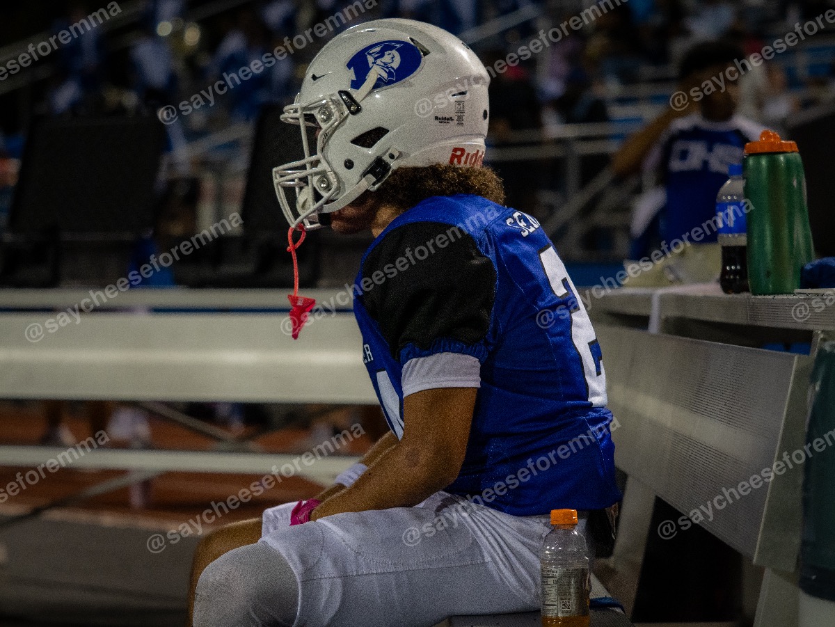 Photo 39 from Varsity football Dover vs. Lake Forest