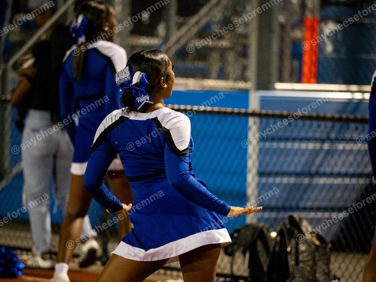 Photo 41 from Varsity football Dover vs. Lake Forest