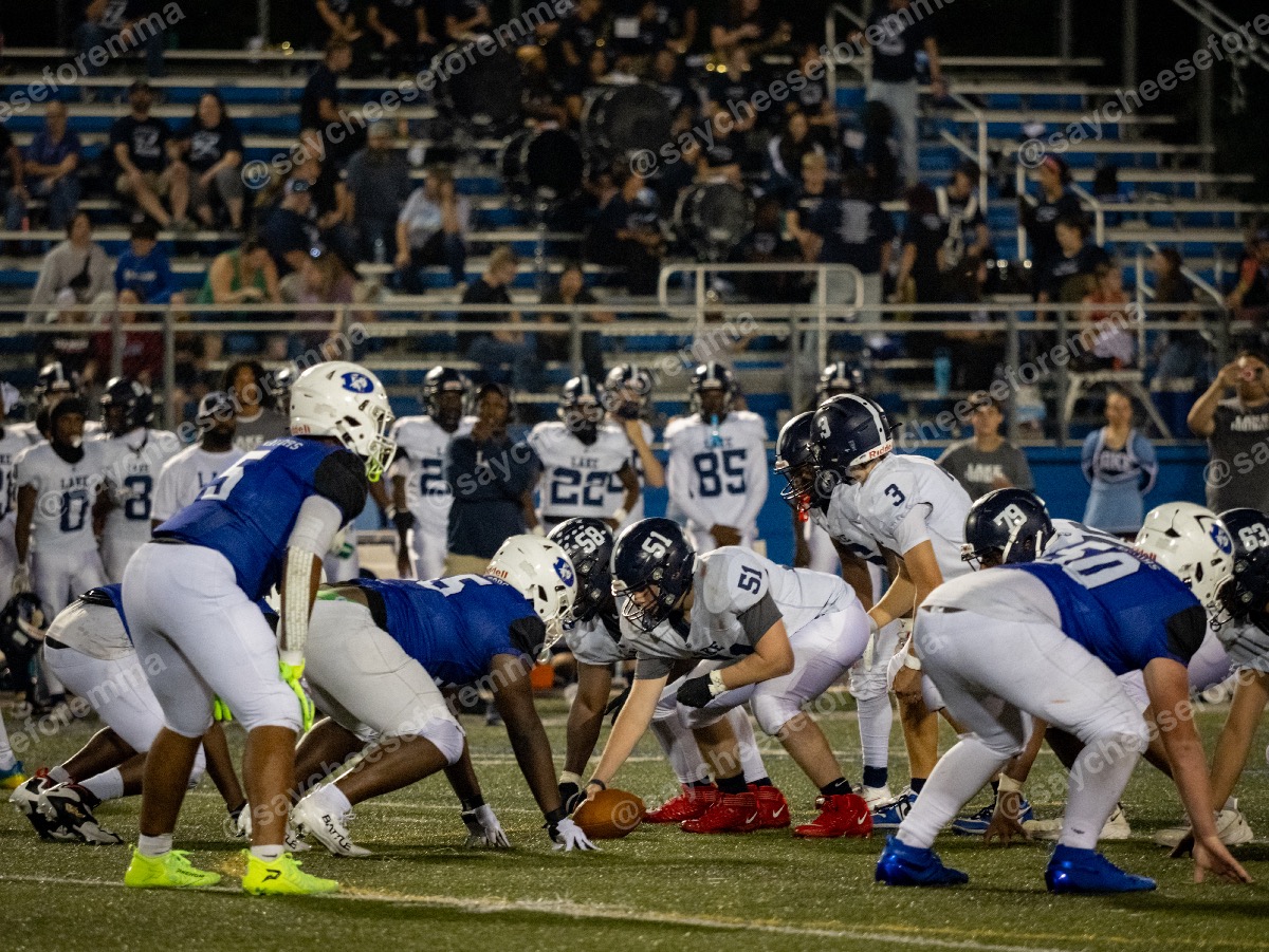 Photo 21 from Varsity football Dover vs. Lake Forest