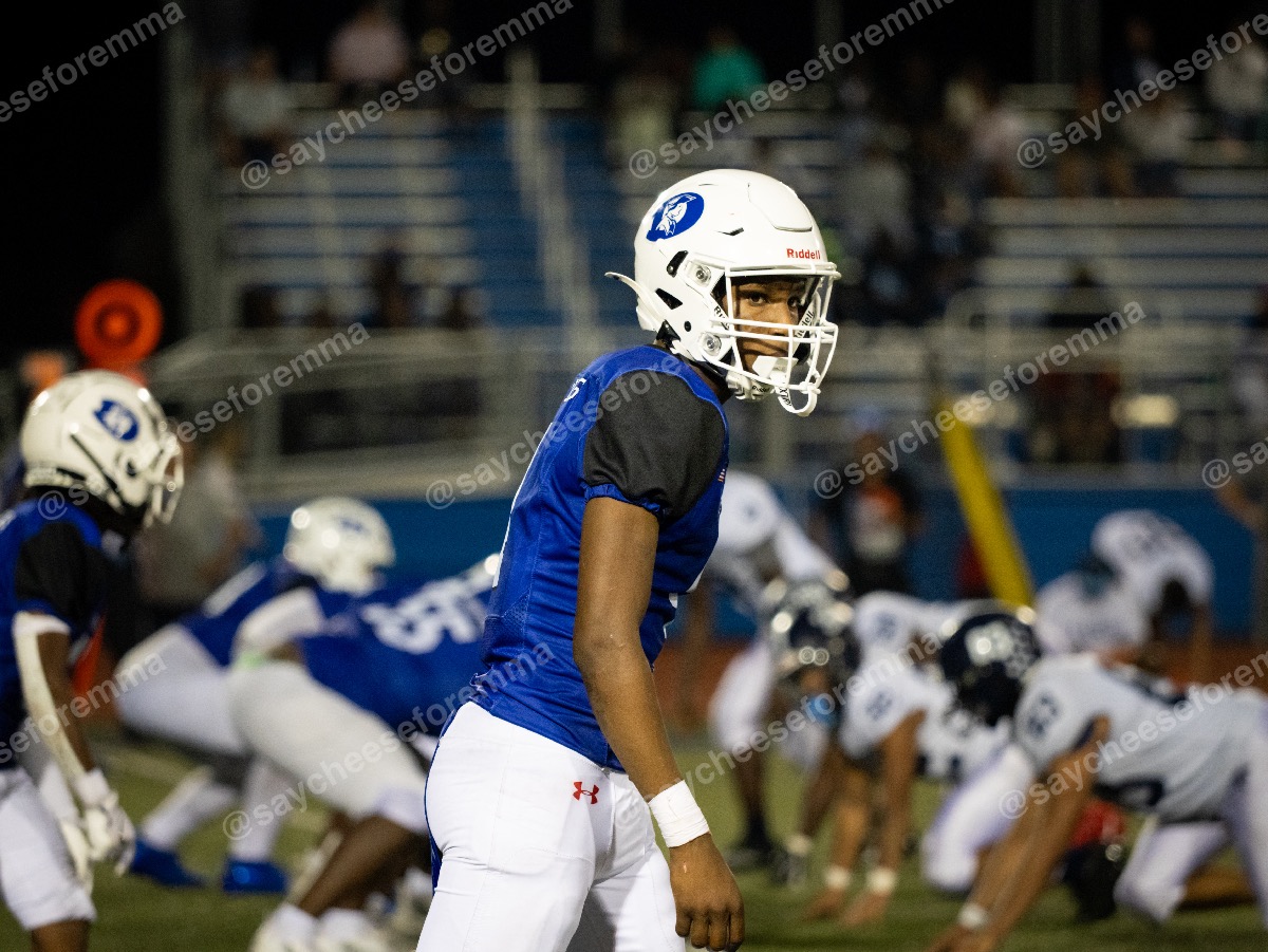 Photo 3 from Varsity football Dover vs. Lake Forest