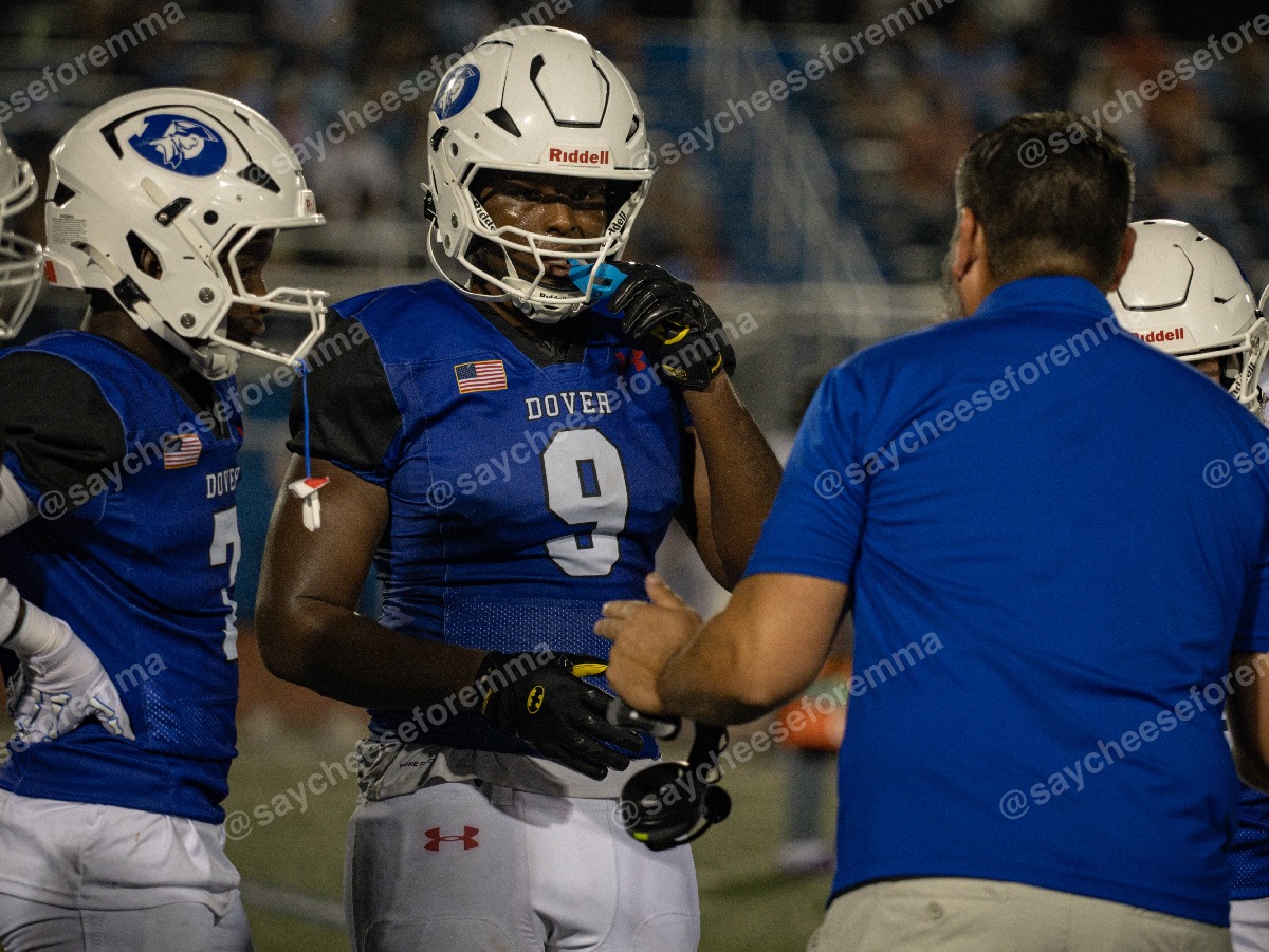 Photo 14 from Varsity football Dover vs. Lake Forest