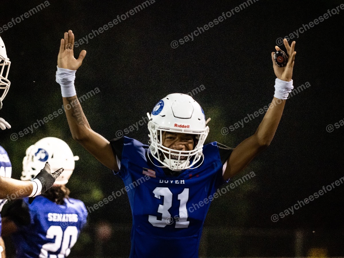 Photo 33 from Varsity football Dover vs. Lake Forest