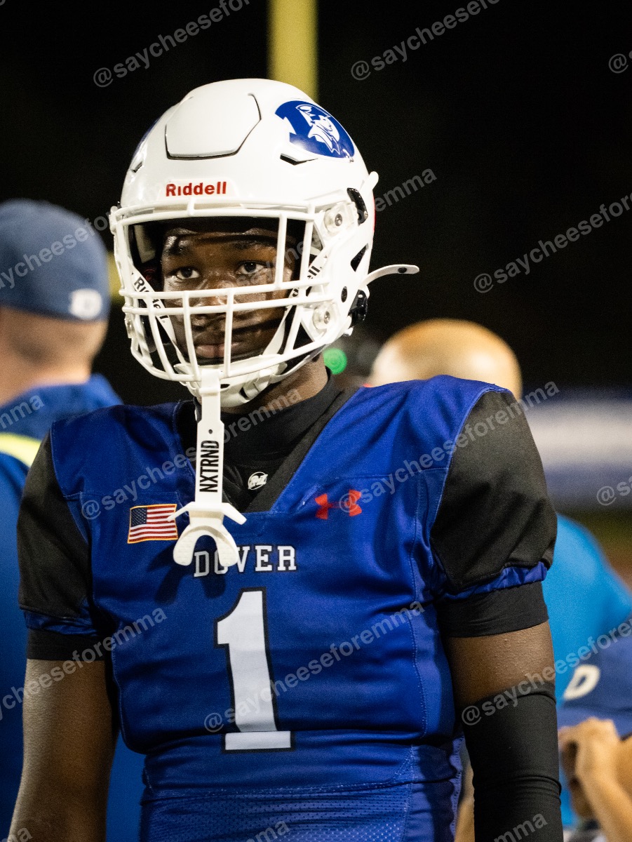 Photo 43 from Varsity football Dover vs. Lake Forest