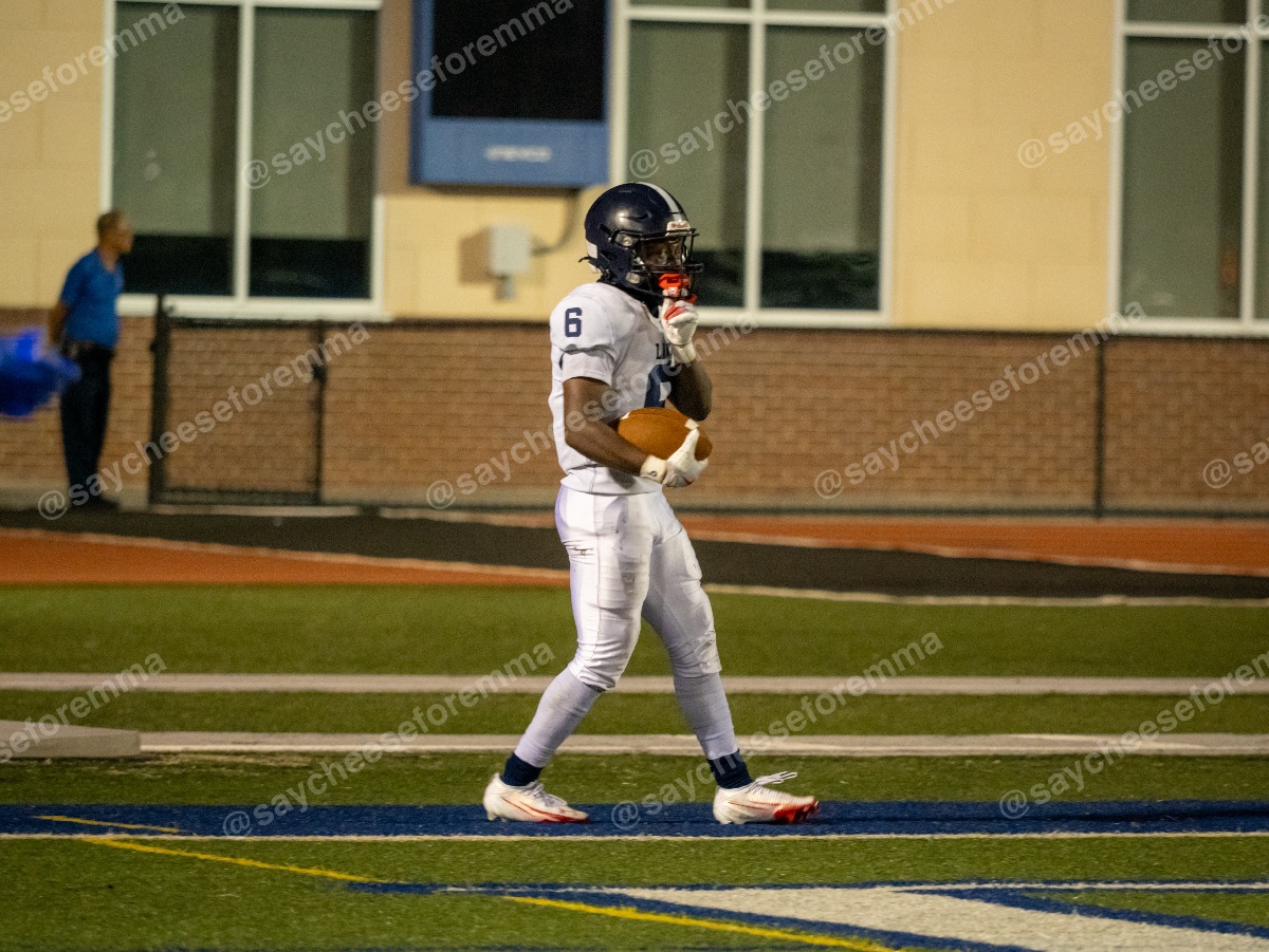 Photo 10 from Varsity football Dover vs. Lake Forest