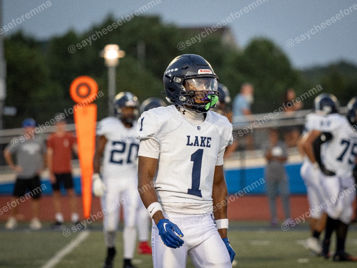 Photo 71 from Varsity football Dover vs. Lake Forest
