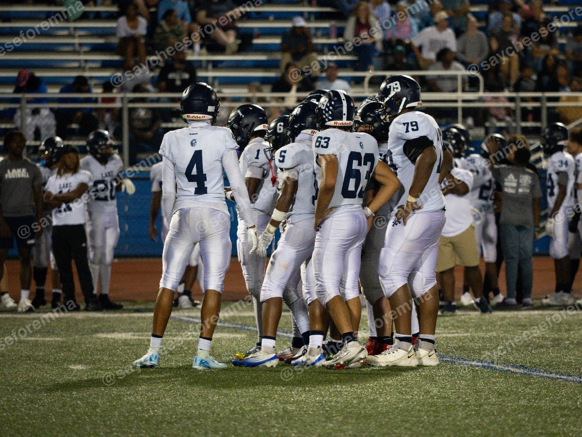 Photo 13 from Varsity football Dover vs. Lake Forest